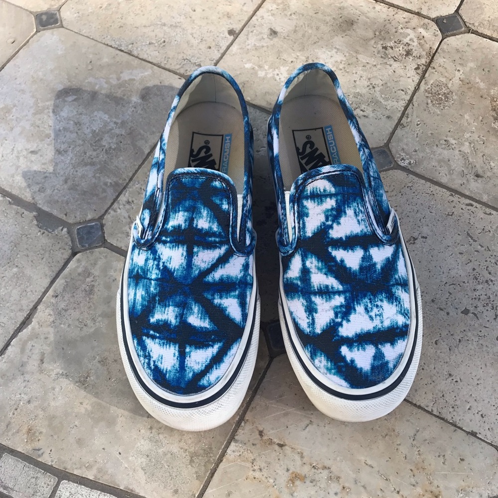 VANS Indigo Blue and Antique White Tie-Dye Slip-On Slide Tennis Shoes (Unisex) - Picture 5 of 9
